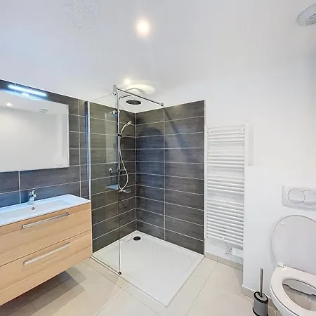 Apartmán T2 Dans Neuve Avec Piscine *