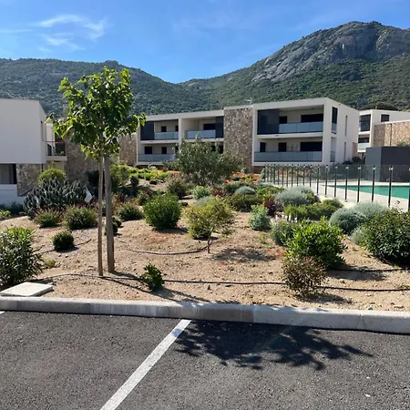 T2 Dans Neuve Avec Piscine Apartmán Calvi (Corsica)