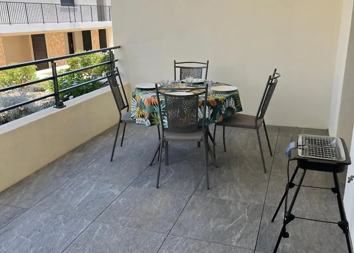 T2 Dans Neuve Avec Piscine Apartment